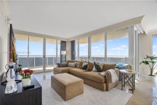 16711 Collins Ave 2007, Sunny Isles Beach, FL 33160