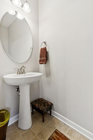 5840 Monroe Xing, Antioch, TN 37013