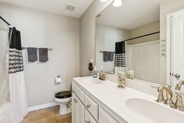 5840 Monroe Xing, Antioch, TN 37013