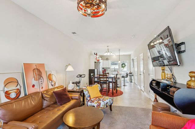 5840 Monroe Xing, Antioch, TN 37013