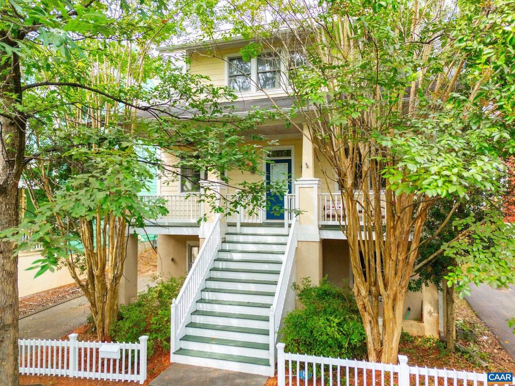 105 KELSEY CT, Charlottesville, VA 22903