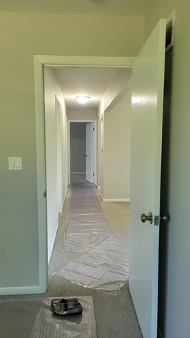 39W340 W Route 20 Highway, Elgin, IL 60124