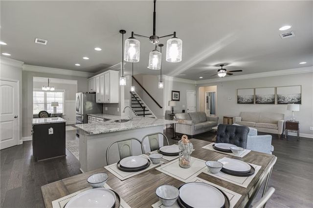 2001 Harvester Lane, Buford, GA 30518