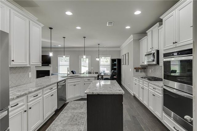 2001 Harvester Lane, Buford, GA 30518
