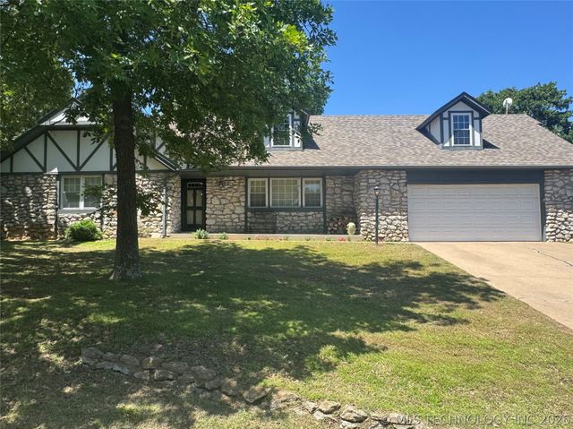 909 Bayshore Drive, Sand Springs, OK 74063