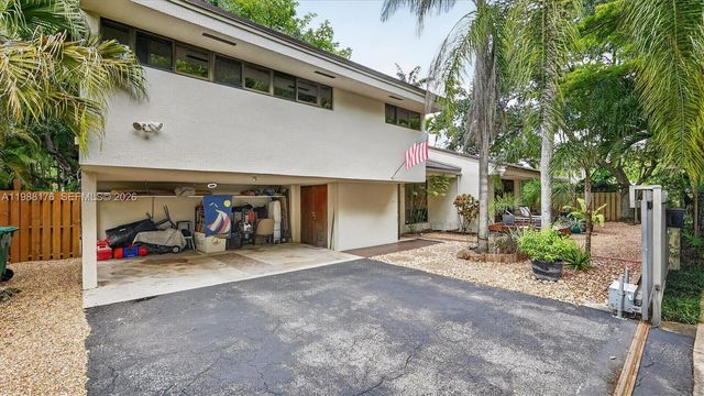 1753 Nocatee Drive, Miami, FL 33133