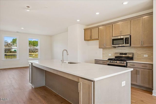 129 Midtown Rows Way 15, Fuquay Varina, NC 27526