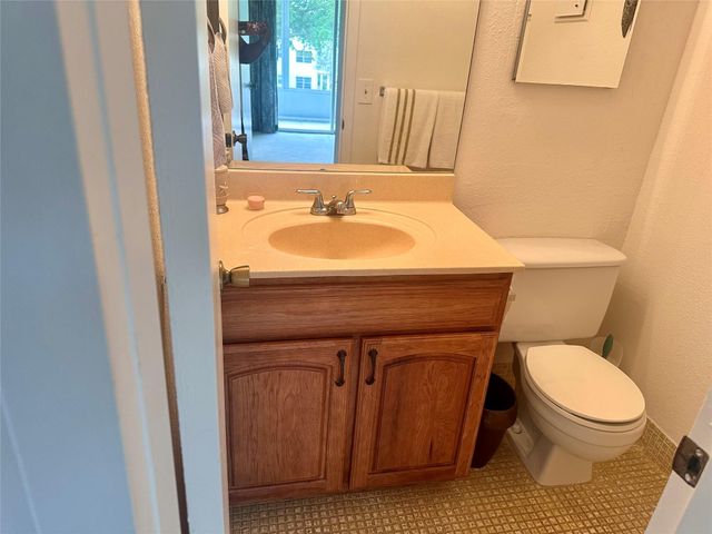 200 Mansfield E 200, Boca Raton, FL 33434