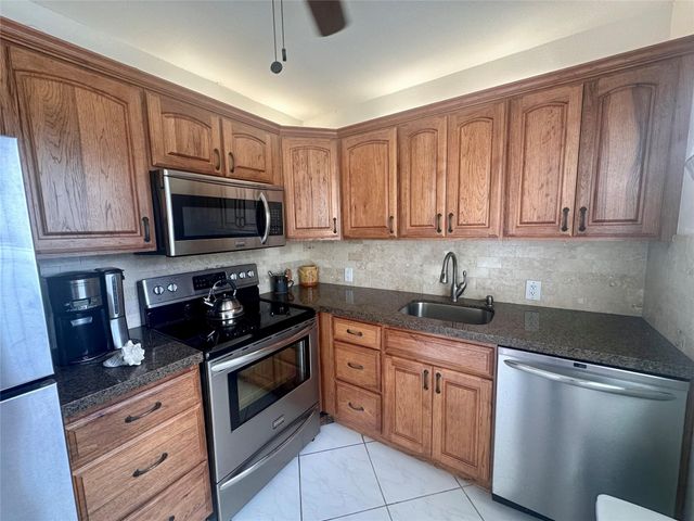 200 Mansfield E 200, Boca Raton, FL 33434