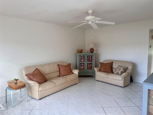 200 Mansfield E 200, Boca Raton, FL 33434