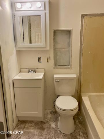 1219 Thomas Drive 95, Panama City, FL 32408