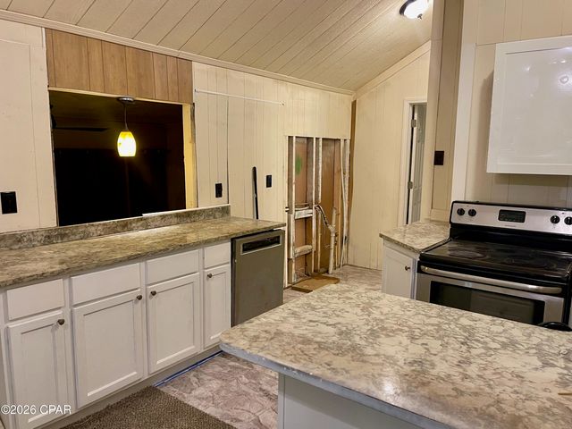 1219 Thomas Drive 95, Panama City, FL 32408