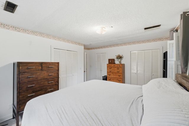 700 Contour Avenue, South Pittsburg, TN 37380