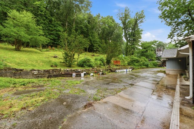 700 Contour Avenue, South Pittsburg, TN 37380