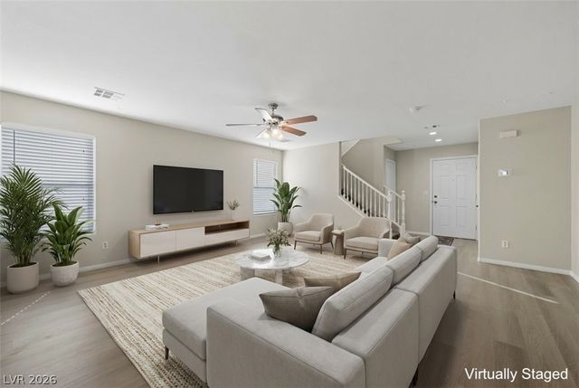 9828 Gold Pan Court, Las Vegas, NV 89183