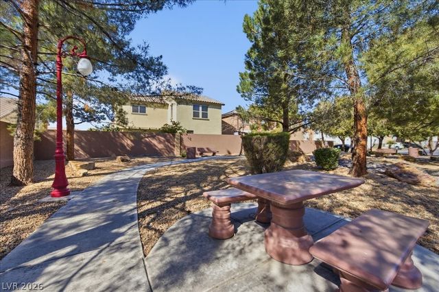 9828 Gold Pan Court, Las Vegas, NV 89183