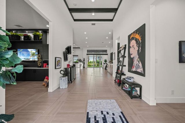 10031 Timber Creek Way, Palm Beach Gardens, FL 33412