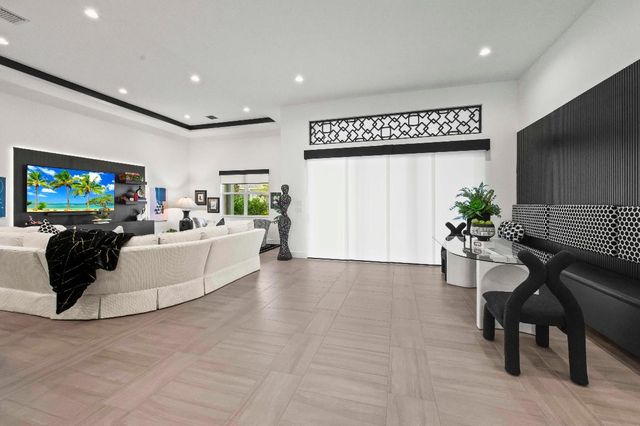 10031 Timber Creek Way, Palm Beach Gardens, FL 33412