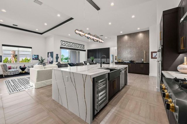 10031 Timber Creek Way, Palm Beach Gardens, FL 33412