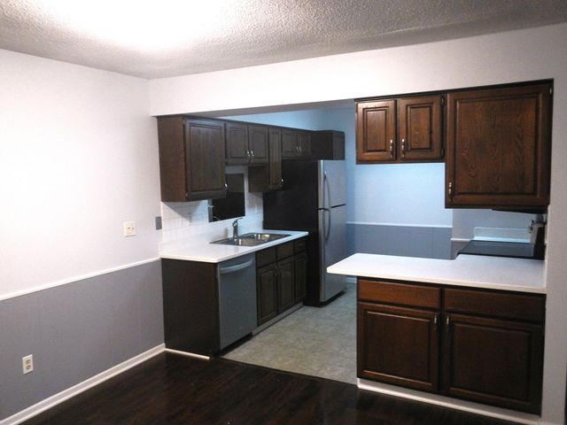 10159 S Pheasant Run, Portage, MI 49024