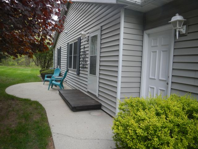 10159 S Pheasant Run, Portage, MI 49024