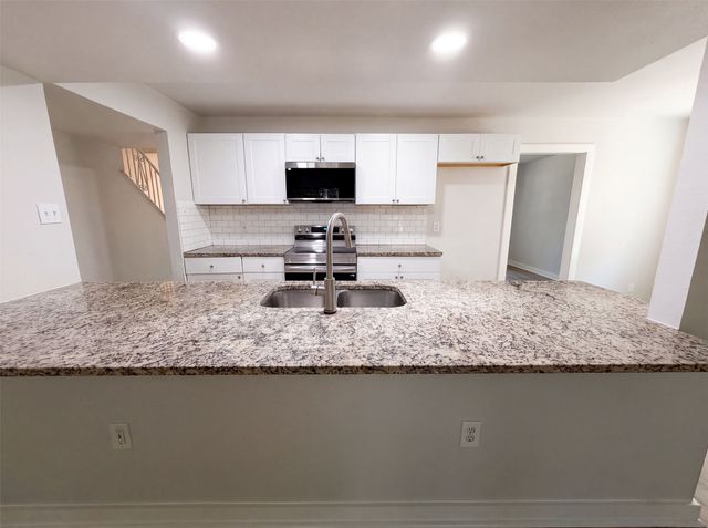 3969 Lost Creek Drive, Dallas, TX 75224