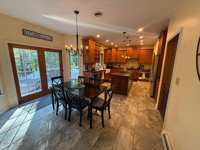 12 Pond Hollow Road, Sand Lake, NY 12018