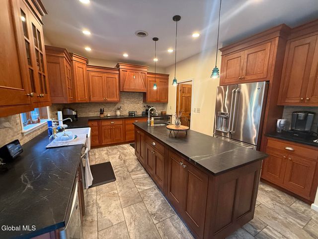 12 Pond Hollow Road, Sand Lake, NY 12018