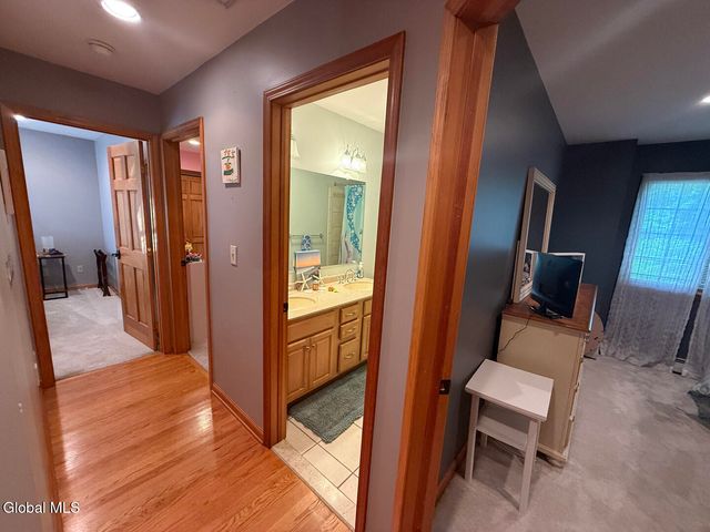 12 Pond Hollow Road, Sand Lake, NY 12018