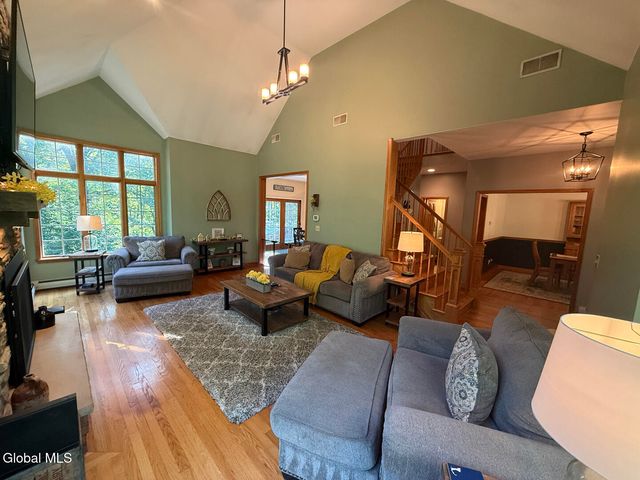 12 Pond Hollow Road, Sand Lake, NY 12018