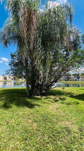 8920 Sunrise Lakes Boulevard 208, Sunrise, FL 33322