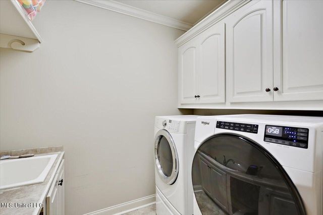 2006 Estates Cove, Pearl, MS 39208
