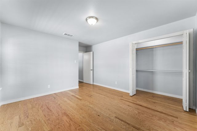 612 E 8th Street, Kemp, TX 75143