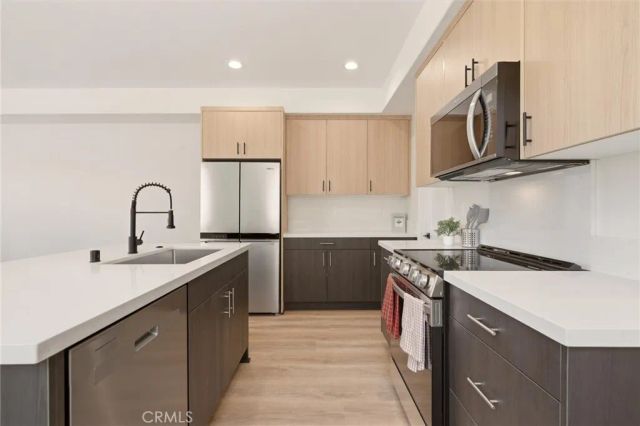 5824 Persepolis Ct, Riverside, CA 92505