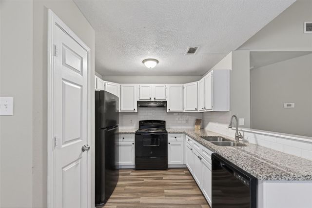 27812 Red Fox Road, Tomball, TX 77377