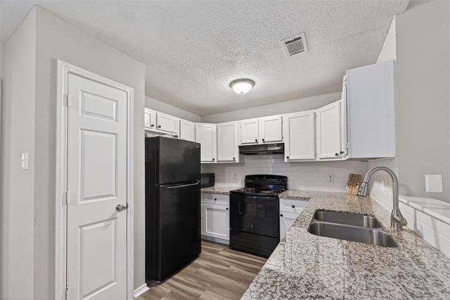 27812 Red Fox Road, Tomball, TX 77377