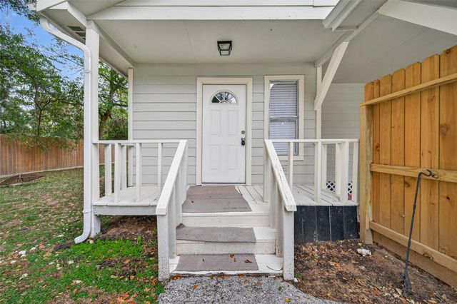 27812 Red Fox Road, Tomball, TX 77377