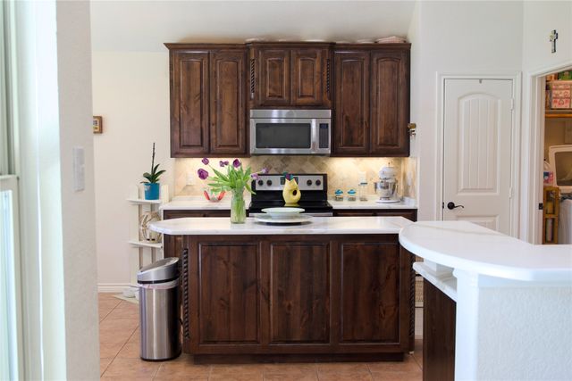 130 Bridle Path Drive, Stephenville, TX 76401
