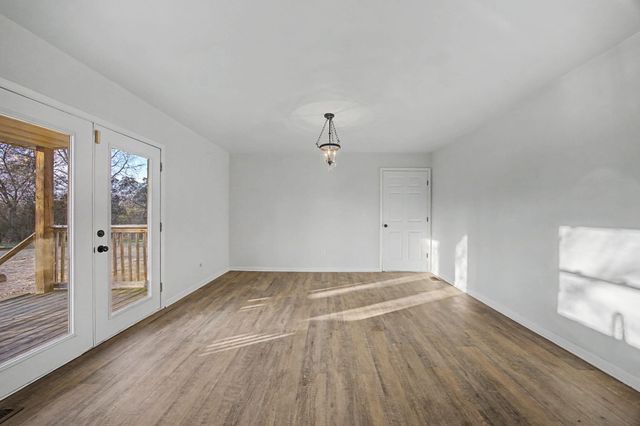 1911 Trapp-Goffs Cor Road, Winchester, KY 40391