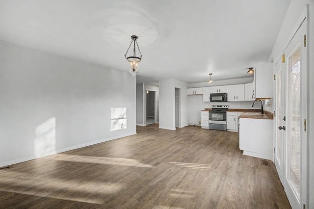 1911 Trapp-Goffs Cor Road, Winchester, KY 40391