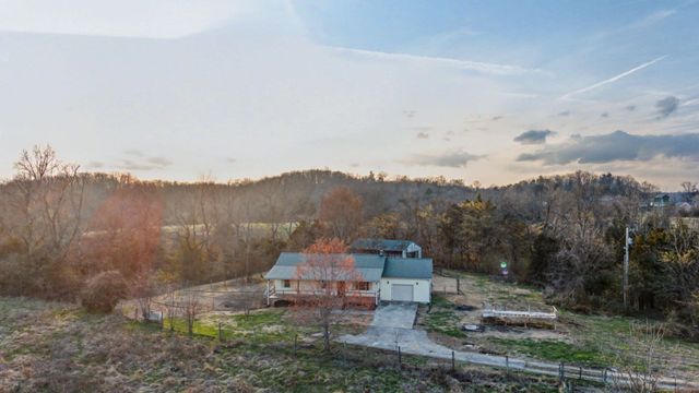 1911 Trapp-Goffs Cor Road, Winchester, KY 40391