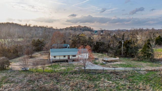 1911 Trapp-Goffs Cor Road, Winchester, KY 40391