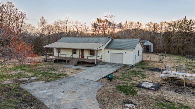 1911 Trapp-Goffs Cor Road, Winchester, KY 40391
