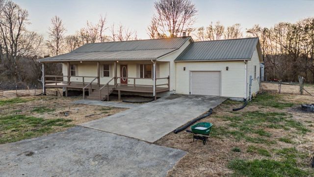 1911 Trapp-Goffs Cor Road, Winchester, KY 40391
