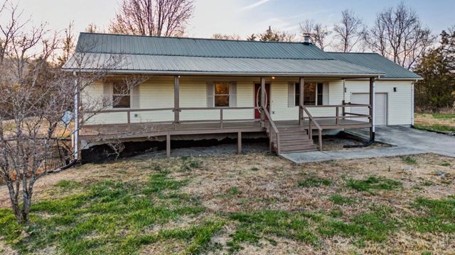 1911 Trapp-Goffs Cor Road, Winchester, KY 40391
