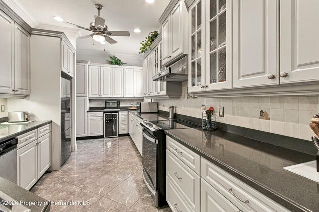 10143 Duffy Circle, Weeki Wachee, FL 34613