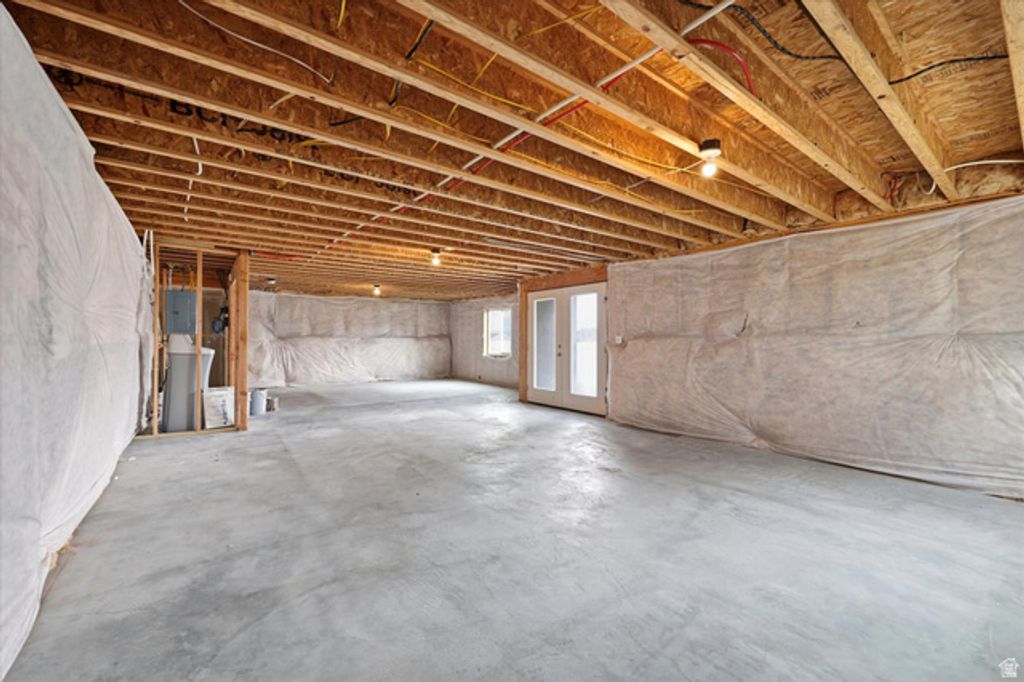 Image 19 of property listing at 9635 N BRIDGE ST, Eagle Mountain, UT 84005