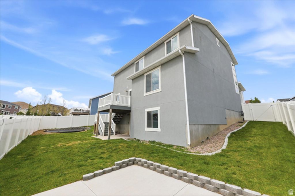 Image 22 of property listing at 9635 N BRIDGE ST, Eagle Mountain, UT 84005