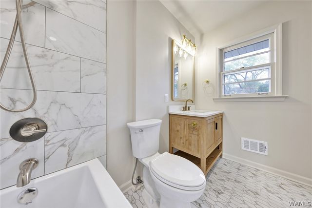 20 WINDSOR, Tuscaloosa, AL 35404