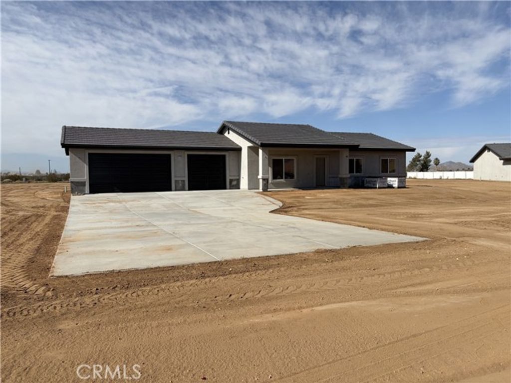 12734 Tate Court, Apple Valley, CA 92307